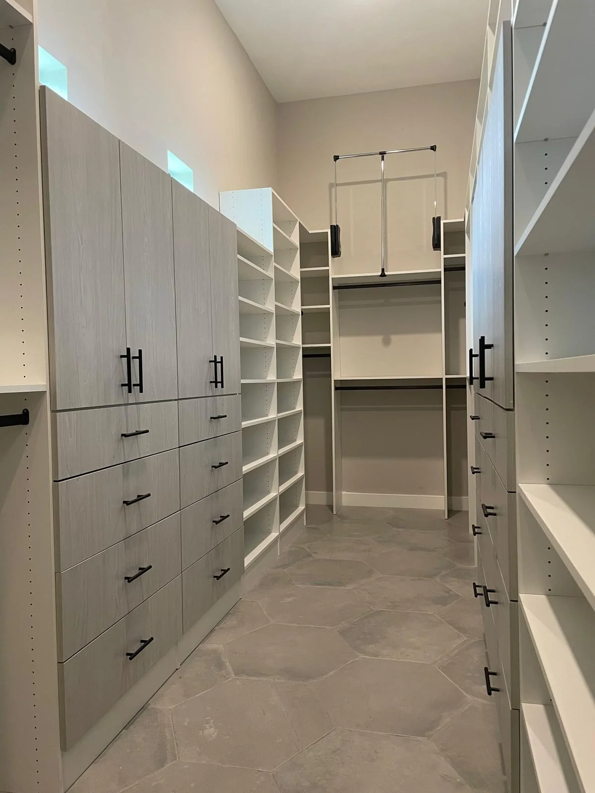 Where and When Wardrobe Lifts Make Sense (A Practical Guide for Wardrobe Brands and Importers)